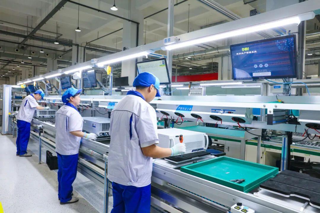 中國通號(hào)兩家制造企業(yè)被認(rèn)定為2025年先進(jìn)級(jí)智能工廠，技術(shù)服務(wù)升級(jí)引領(lǐng)行業(yè)創(chuàng)新