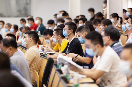 碰撞智造思維，直擊2022富士康SIP汽車電子技術(shù)交流大會(huì) 技術(shù)服務(wù)新范式